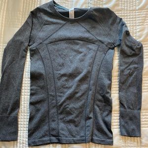 Dark grey ivivva long sleeve top